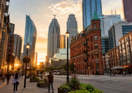 best cities to visit in usa skyline at sunset